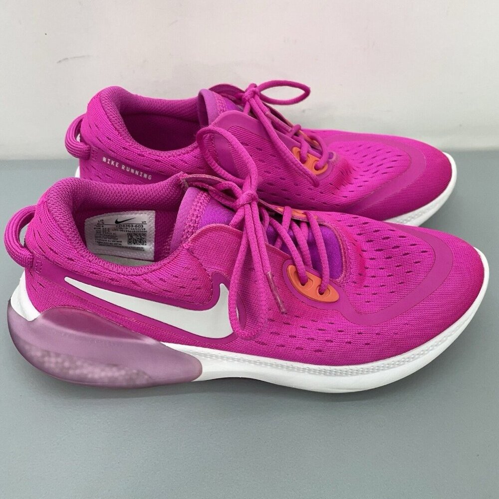 Nike Pink Athletic Shoes - Picture 3 of 14